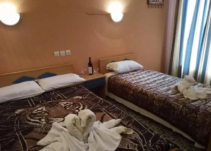 Sofia 2* Λουτρά Αιδηψού